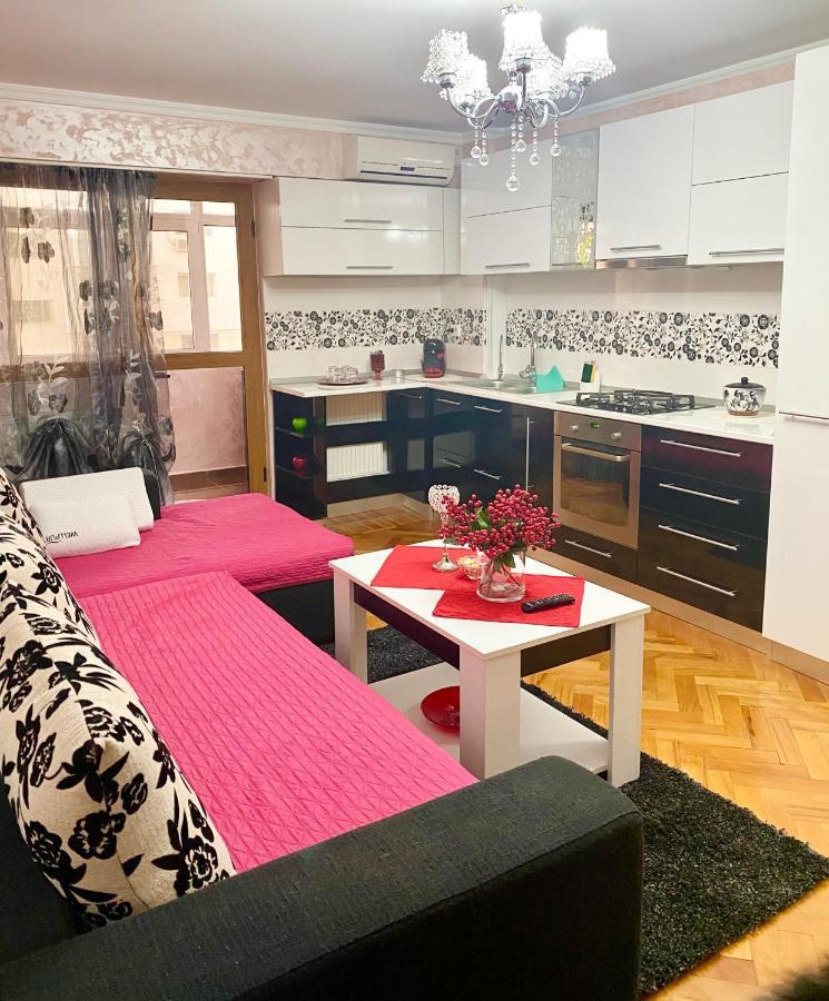 Tribunal Apartament Langa Faleza Dunarii Brăila Exteriör bild