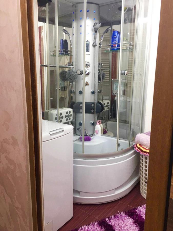 Tribunal Apartament Langa Faleza Dunarii Brăila Exteriör bild